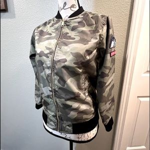 Old Navy, L youth, camouflage jacket.